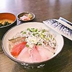 海鮮丼