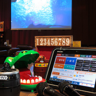 パーティーゲームで盛り上がれ！罰ゲームドリンクも◎