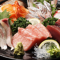 オーナーが自ら市場で仕入れている旬の魚は一味違います