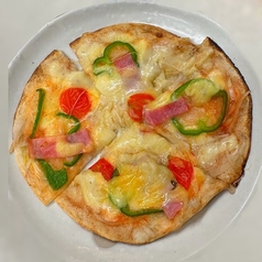 鶏皮ポン酢/とり皮餃子/薄切りチーズピザ