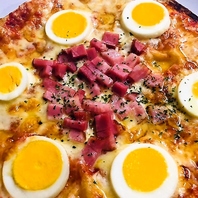 晩酌のお供にも！お肉にパスタやピザ、豊富にご用意