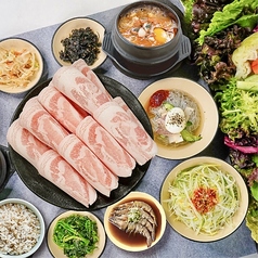 韓国焼肉とたっぷり野菜のお店　ハンサムの写真2