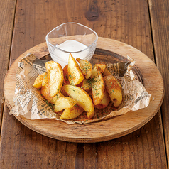 スパイシーポテトチーズソース【French fries with cheese sauce】