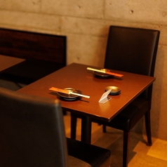 2名様掛けテーブル×4席