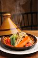 料理メニュー写真 彩り野菜のタジン