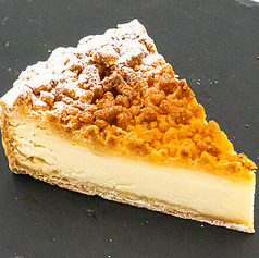 ベイクドチーズタルト