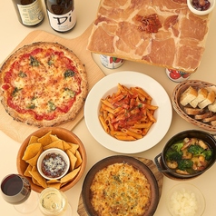 ワインの酒場ディプント飯田橋店の特集写真