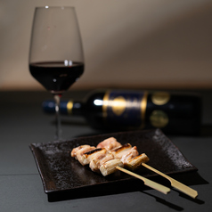 ソムリエ歴9年の店長がおすすめする焼き鳥に合うワイン
