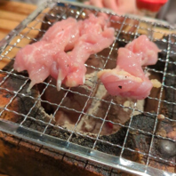 こだわりの七輪焼き◎自分で焼くアツアツの媛っこ地鶏！