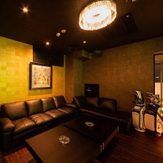 DPGOLF ディーピーゴルフ SMOKING LOUNGEの特集写真