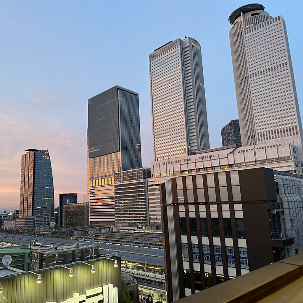 屋上ならではの開放感！