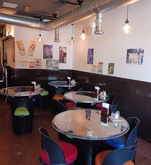 韓国の雰囲気を楽しんでほしくてドラム缶テーブルを韓国から直輸入しました。飲み会、女子会、知人、友人、家族となど様々なシーンでご利用ください