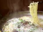 塩もつ鍋の〆は、ラーメンor雑炊を！ラーメン屋もびっくり!?の旨さ。最後のスープ一滴まで美味しい。
