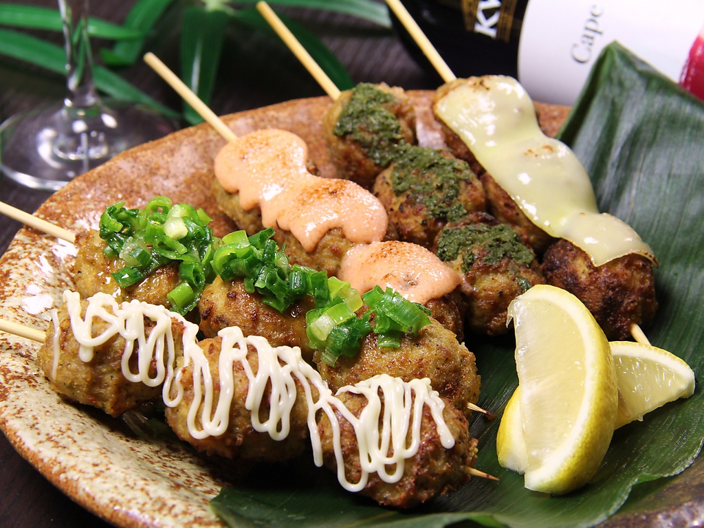 絶品焼鳥を是非一度ご賞味あれ♪看板メニュー「塩つくね」は必食です♪