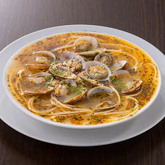 アサリの塩味のスパゲッティ