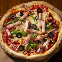 燻製ベーコンのサルサピザ