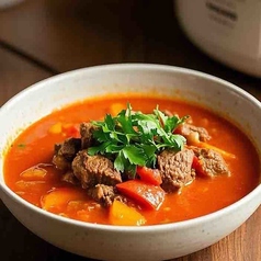 トマト牛バラ煮込み/鉄板ブラックペッパービーフ/牛肉のオイスターソース炒め 各種