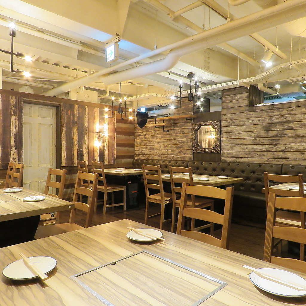 梅田/茶屋町/韓国料理/サムギョプサル/ランチ/食べ放題/飲み放題/宴会/誕生日