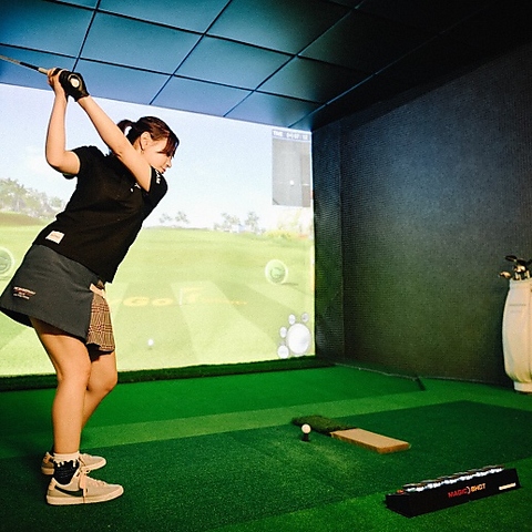 DPGOLF fB[s[St SMOKING LOUNGE