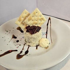 ポテトサラダとビーフジャーキー