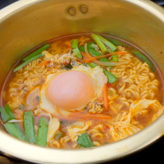 韓国ラーメン（ジンラーメン／ジャガイモラーメン／辛ラーメン）