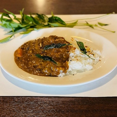 鯨スジ煮込みのスパイスカレー