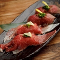 料理メニュー写真&nbsp;厳選肉寿司食べ比べ