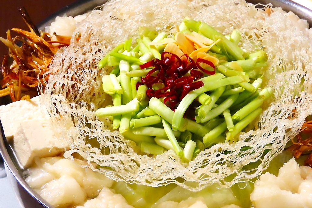 口コミでも話題のおしゃれなもつ鍋店　『紅月』♪