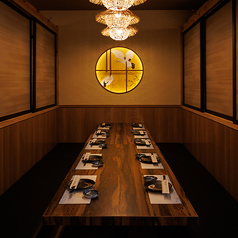 【10名様～40名様】最大40名様のご宴会にも対応。ゆったり寛げる掘り炬燵席。ご予約必須です！大人数でのご宴会や会社宴会・合コンなどに！雰囲気も抜群！大切な日はぜひ個室をご利用ください♪お席の空きのご確認はお早めに♪◇新橋 個室 居酒屋◇