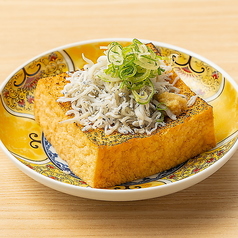 焼き厚揚げじゃこまみれ