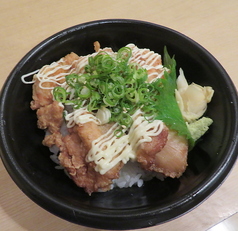 鶏からマヨ丼