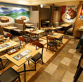 バースデイプレートをはじめとしたサプライズ対応も承っておりますので、お気軽にご相談ください。大切な方との記念日のお祝いや、お子様のお誕生日パーティーなど様々なシーンでご活用いただけます。カジュアルな雰囲気の当店で特別な時間をお楽しみください。