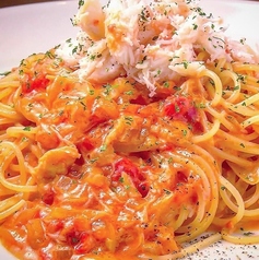 蟹のトマトクリームパスタ