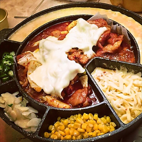 チーズタッカルビフォンデュ鍋