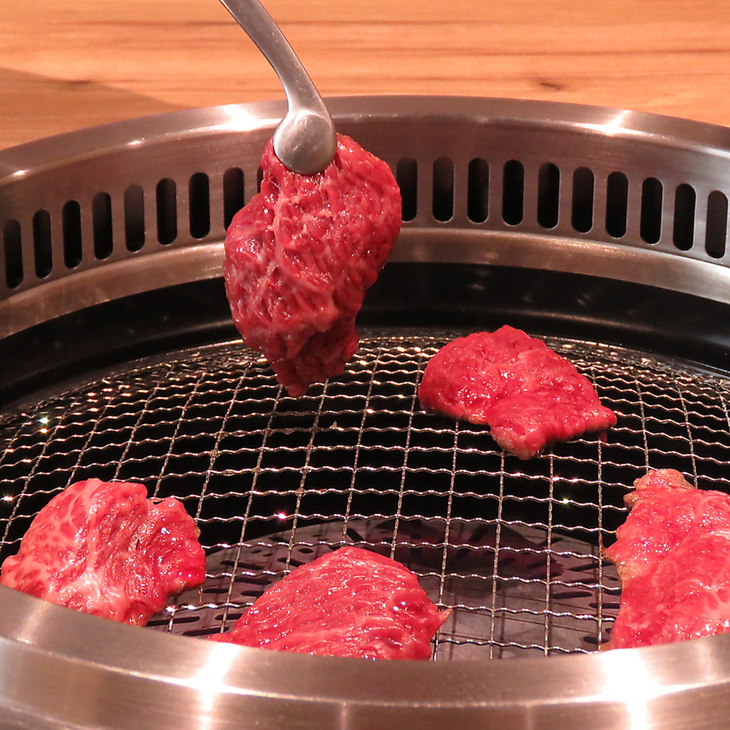 黒毛和牛、シャトーブリアン等…厳選された部位をリーズナブルにお楽しみください