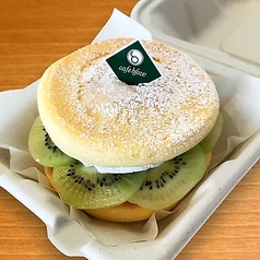 もちもちキウイパンケーキ