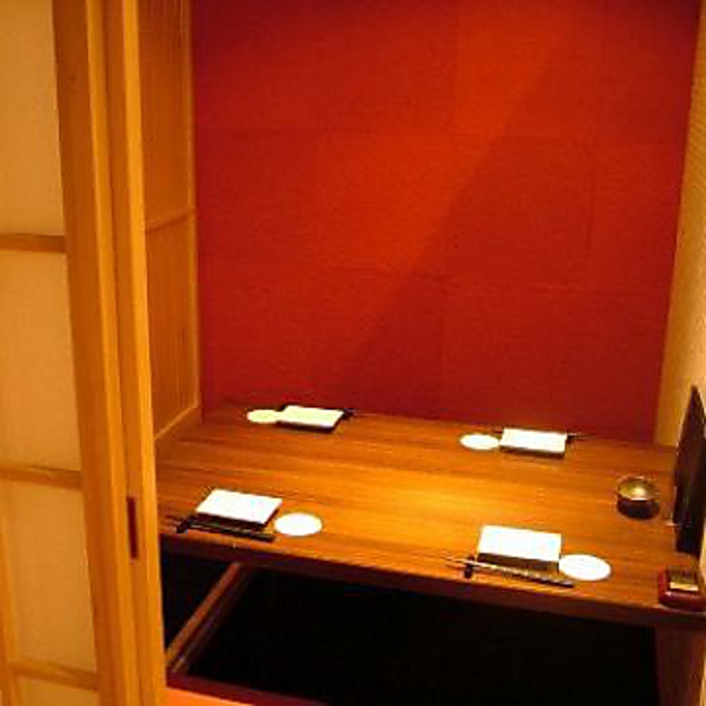 旨い酒、旨い肴にゆったり落ち着ける個室まで…誰を連れてきても間違いなし！是非ご利用下さい。