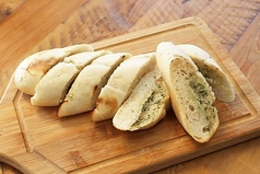 ガーリックバゲット 1本【事前予約必須】