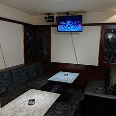 Darts&Karaoke Bar Spadeの雰囲気2