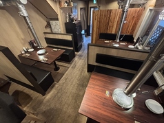 【ご注意】お隣同士のテーブルにて、最大14名様までご案内可能ですが、お席離れてでのご案内となりますので、ご了承ください。