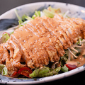 料理メニュー写真&nbsp;名物!!豚カツサラダ