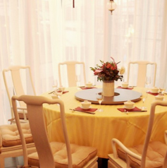 燕 東京茶楼の雰囲気2