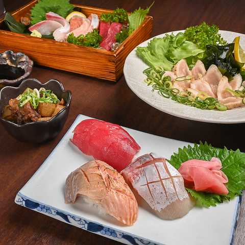 朝引き鶏と冷凍しない刺身が楽しめる和食居酒屋。あすえアリーナ目の前。