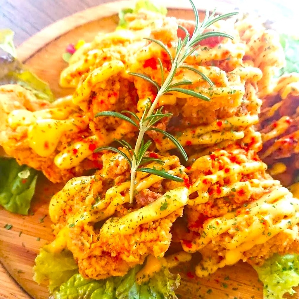 枝豆や甘えびの唐揚げ、とん平焼きなど居酒屋メニューも多数ご準備☆