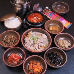 本格韓国居酒屋 イハジョンカンジャンケジャンのコース写真