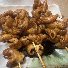かま田の名物料理！もつ焼き串