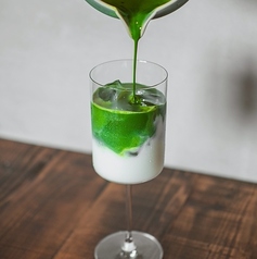 契約農家の抹茶やほうじ茶、提携ロースターのコーヒー