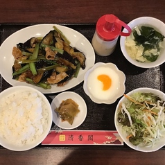 8種類のお進め定食は3日ごとに変わります！630円～