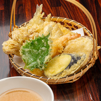 アツアツ揚げたて！1品190円～の天ぷら