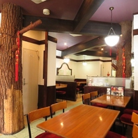 テーブル席をアレンジして貸し切りもできます！